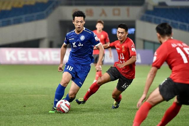 任骏威加入深圳男篮教练组 担任助教辅佐周鹏