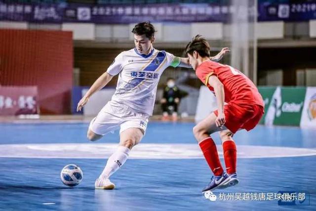 格林37分火箭大胜奇才4连胜 雄鹿逆转战胜76人