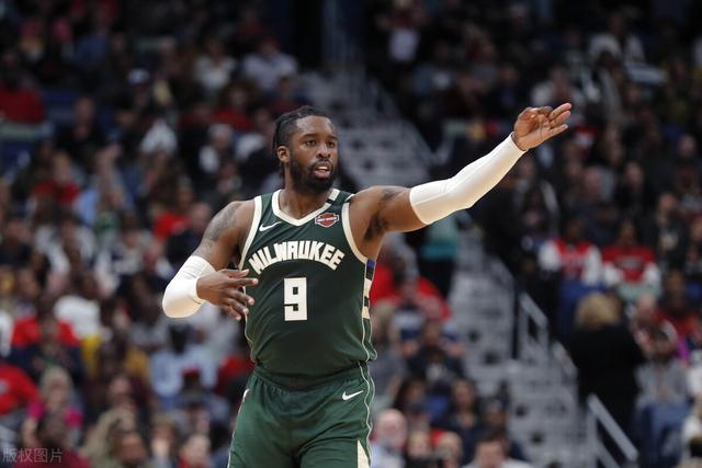 NBA全明星名人赛：王鹤棣发挥出色砍下18分3板